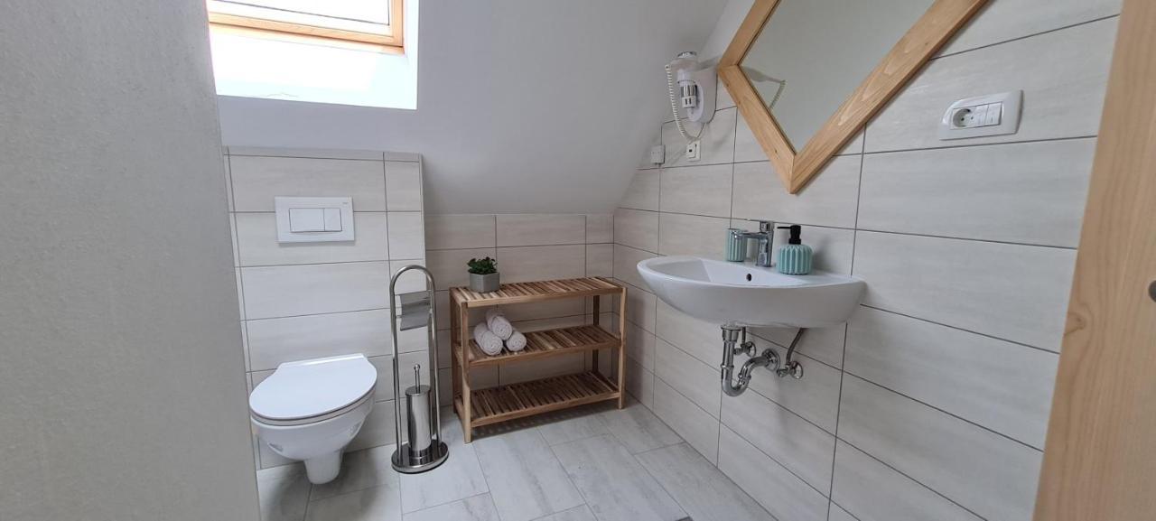 Bed and Breakfast Nona BB Postojna Exterior foto