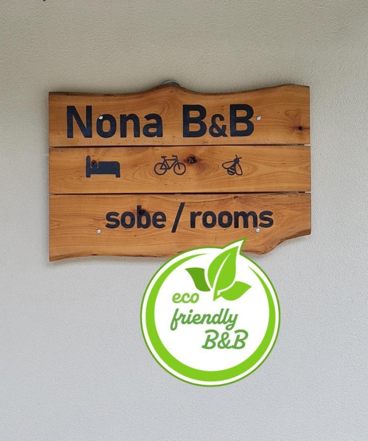 Bed and Breakfast Nona BB Postojna Exterior foto