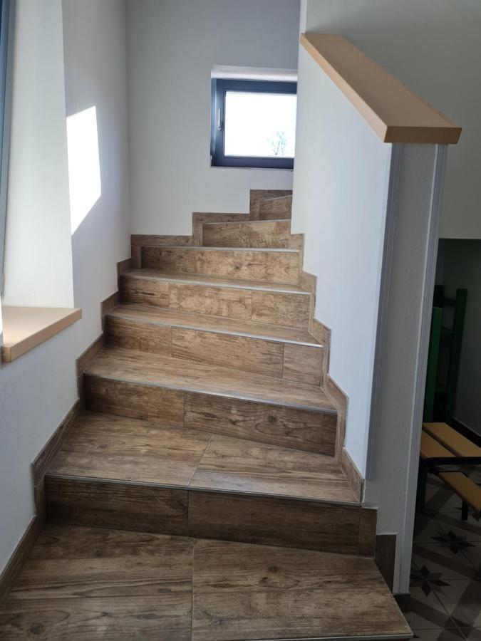 Bed and Breakfast Nona BB Postojna Exterior foto